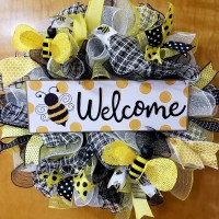 Handmade Bumble Bee with Welcome Sign Deco Mesh Wreath Spring Summer    372332138574